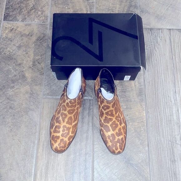 Nwt 27 Edit real fur dyed cow hair leather booties - Picture 2 of 5